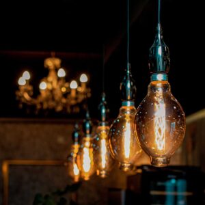 Chandeliers and Pendant Lights